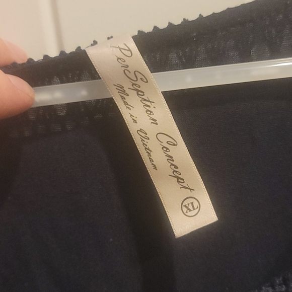 Excellent condition tunic - Picture 3 of 4